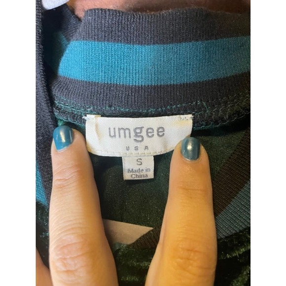 Umgee Velvet Floral Zip Up Jacket - Picture 4 of 6